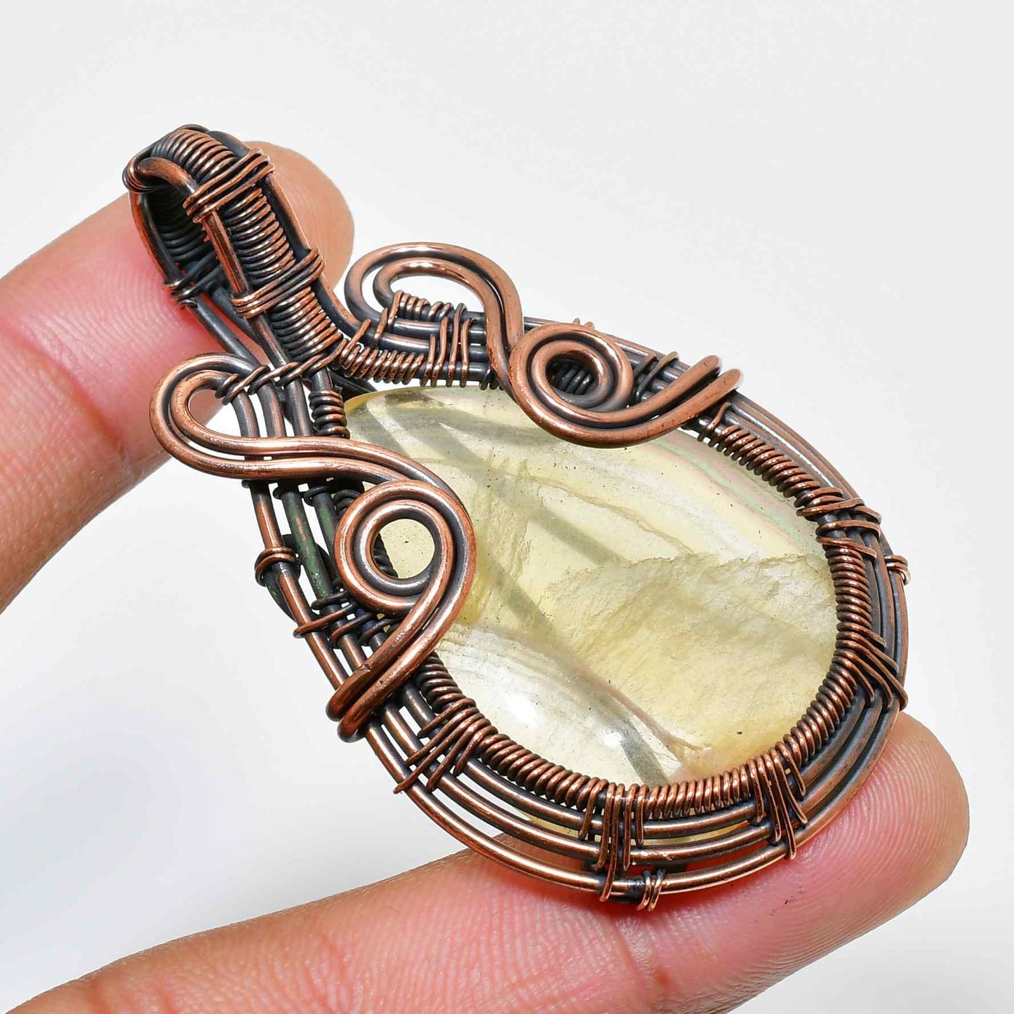 Celestial Harmony – Amethyst Copper Pendant