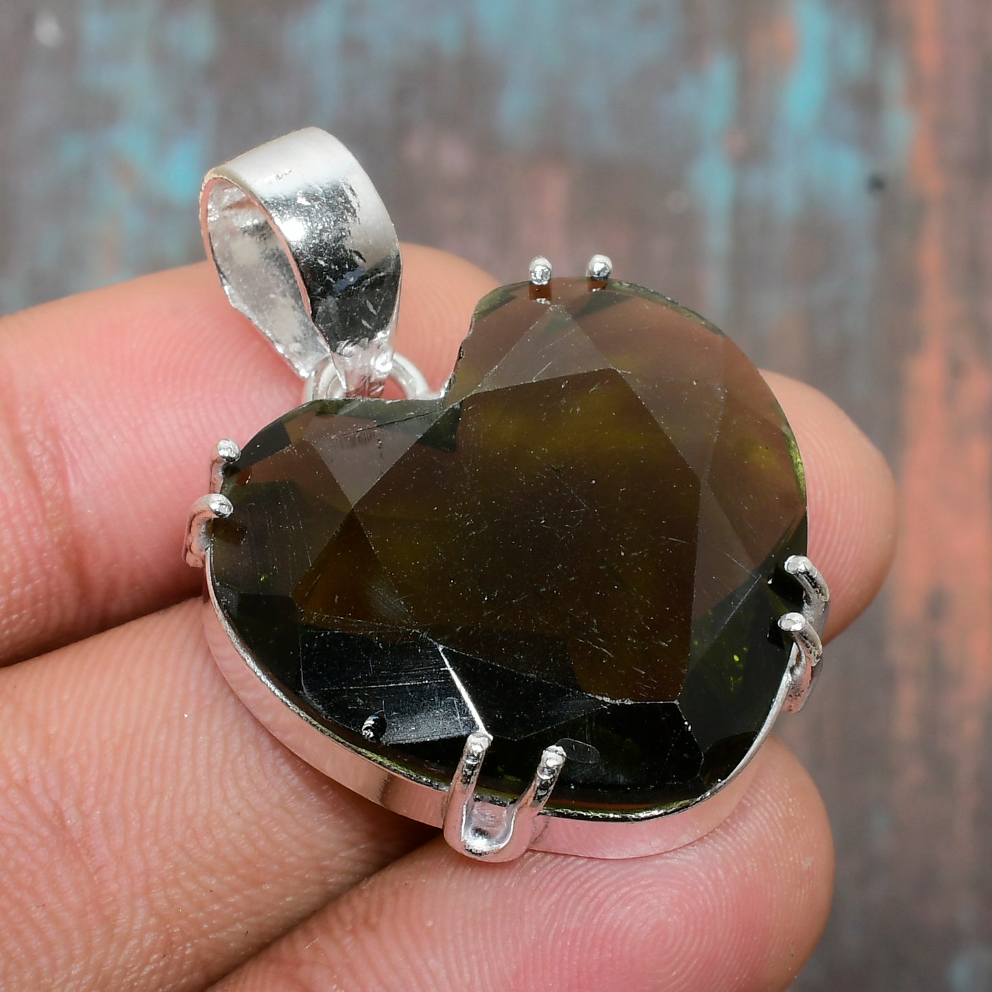 Woodland Heart – Black Tourmaline Silver Pendant