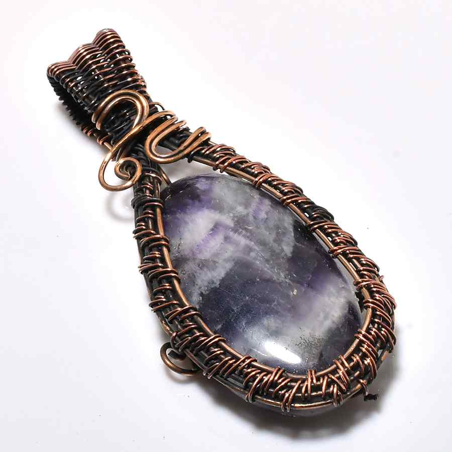 Tranquil Aura – Amethyst Copper Pendant