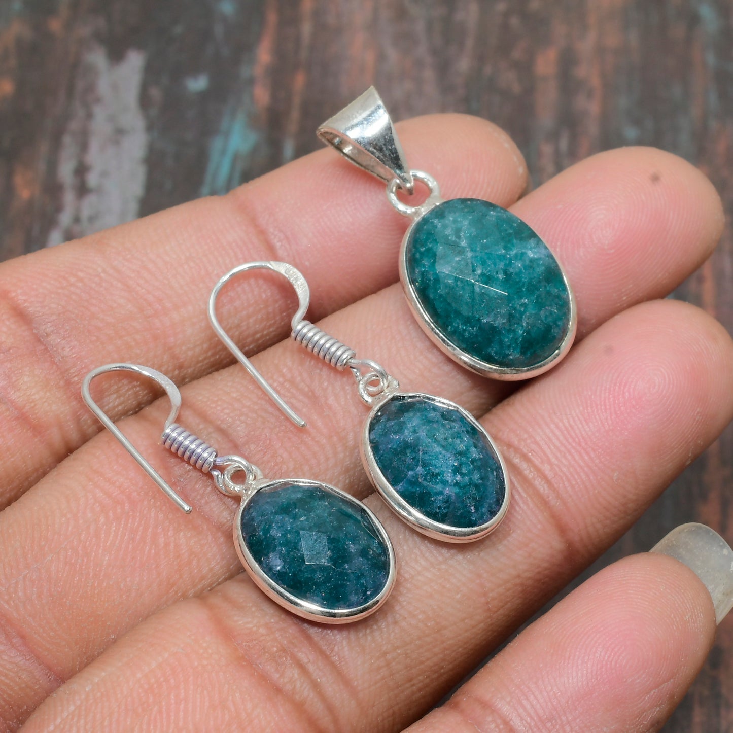 Serene Balance – Amazonite & Sterling Silver Jewelry Set