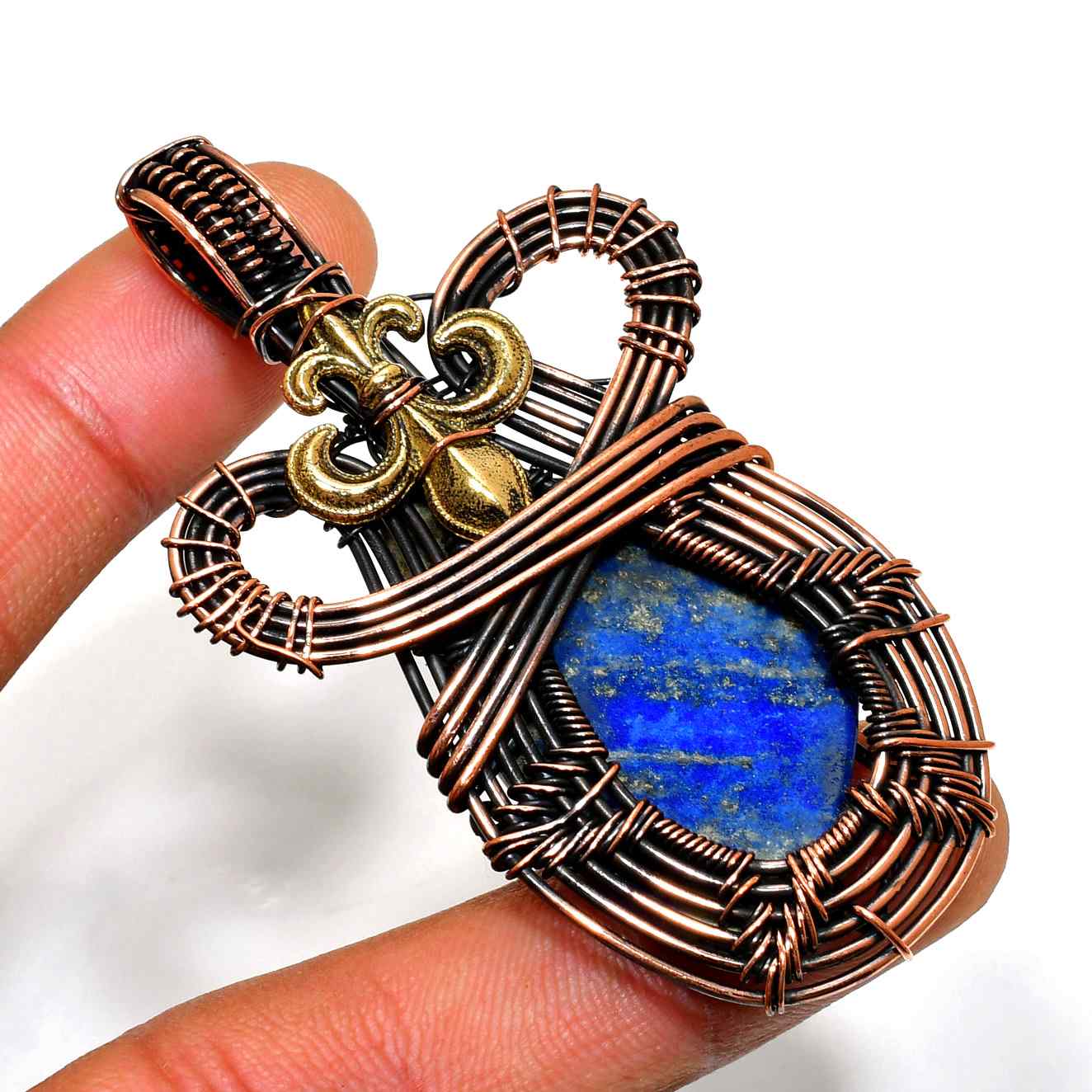 Celestial Harmony – Lapis Lazuli Bronze Pendant