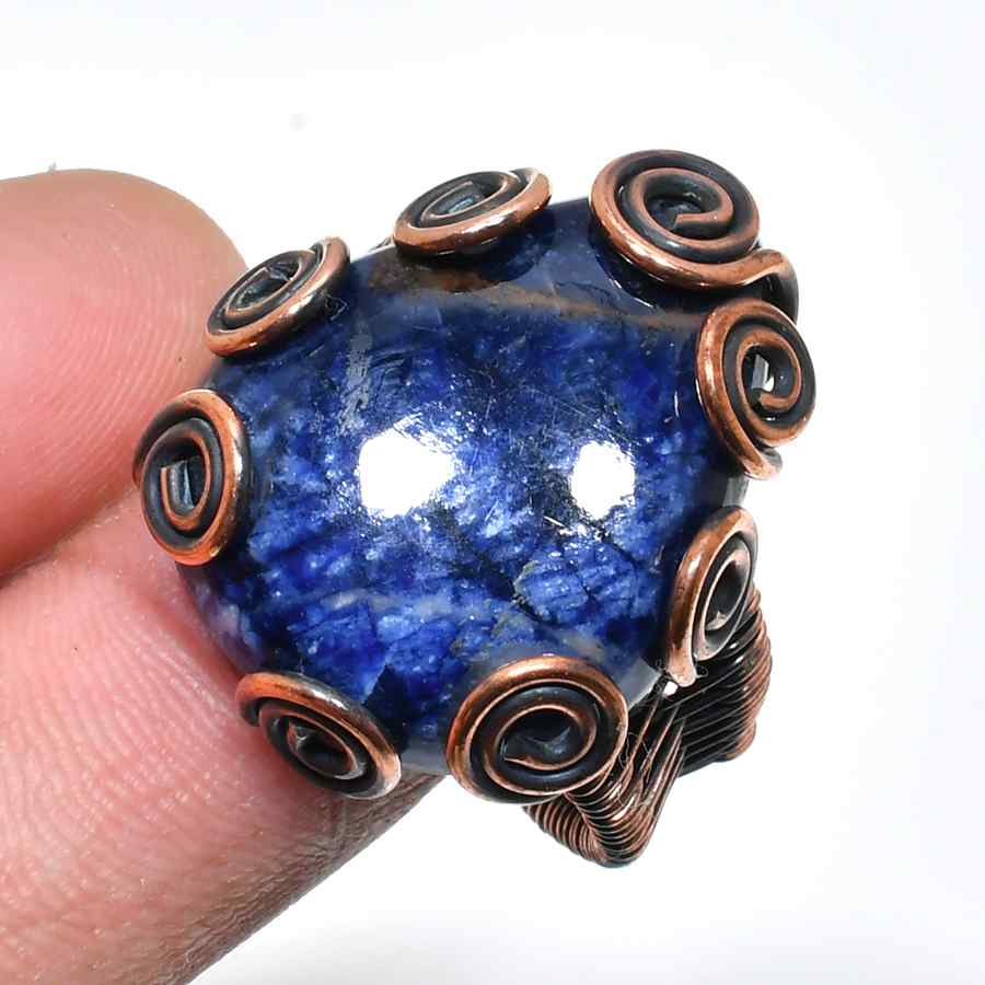Sapphire’s Embrace – Lapis Lazuli & Oxidized Copper Pendant
