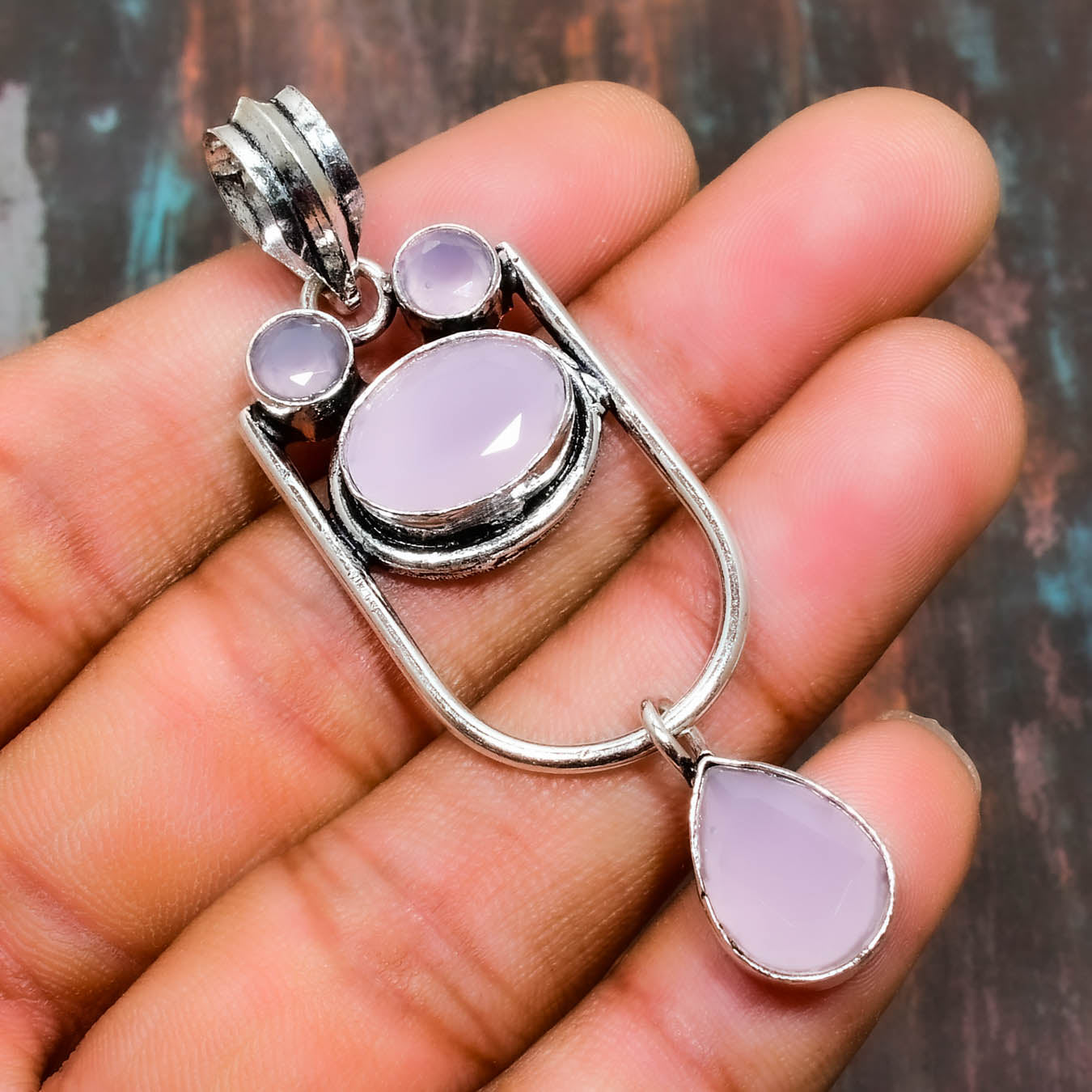 Serenity’s Embrace – Chalcedony Sterling Silver Pendant