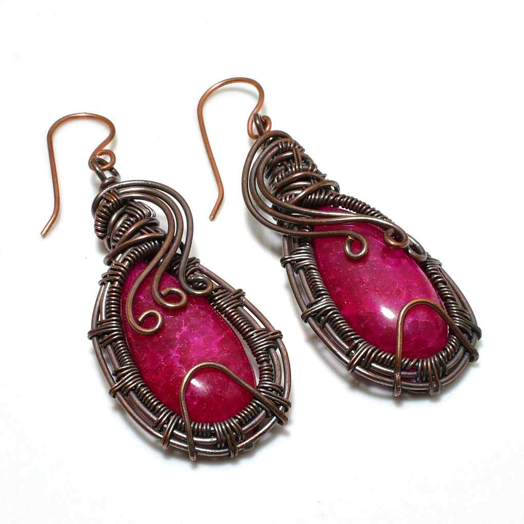 Aria’s Muse – Magenta Copper Wire Earrings