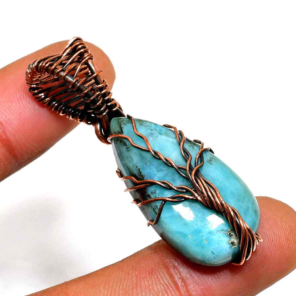 Tranquil Wave – Larimar Copper Pendant