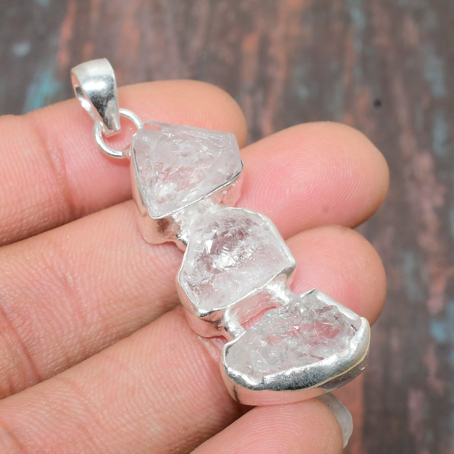 Luna’s Clarity – Raw Quartz Silver Pendant