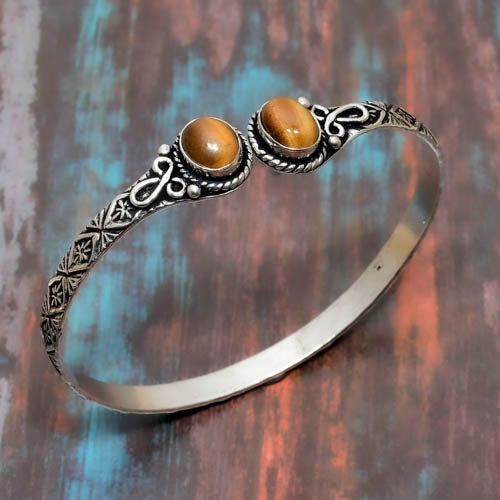 Valora’s Embrace – Tiger’s Eye Sterling Silver Bracelet