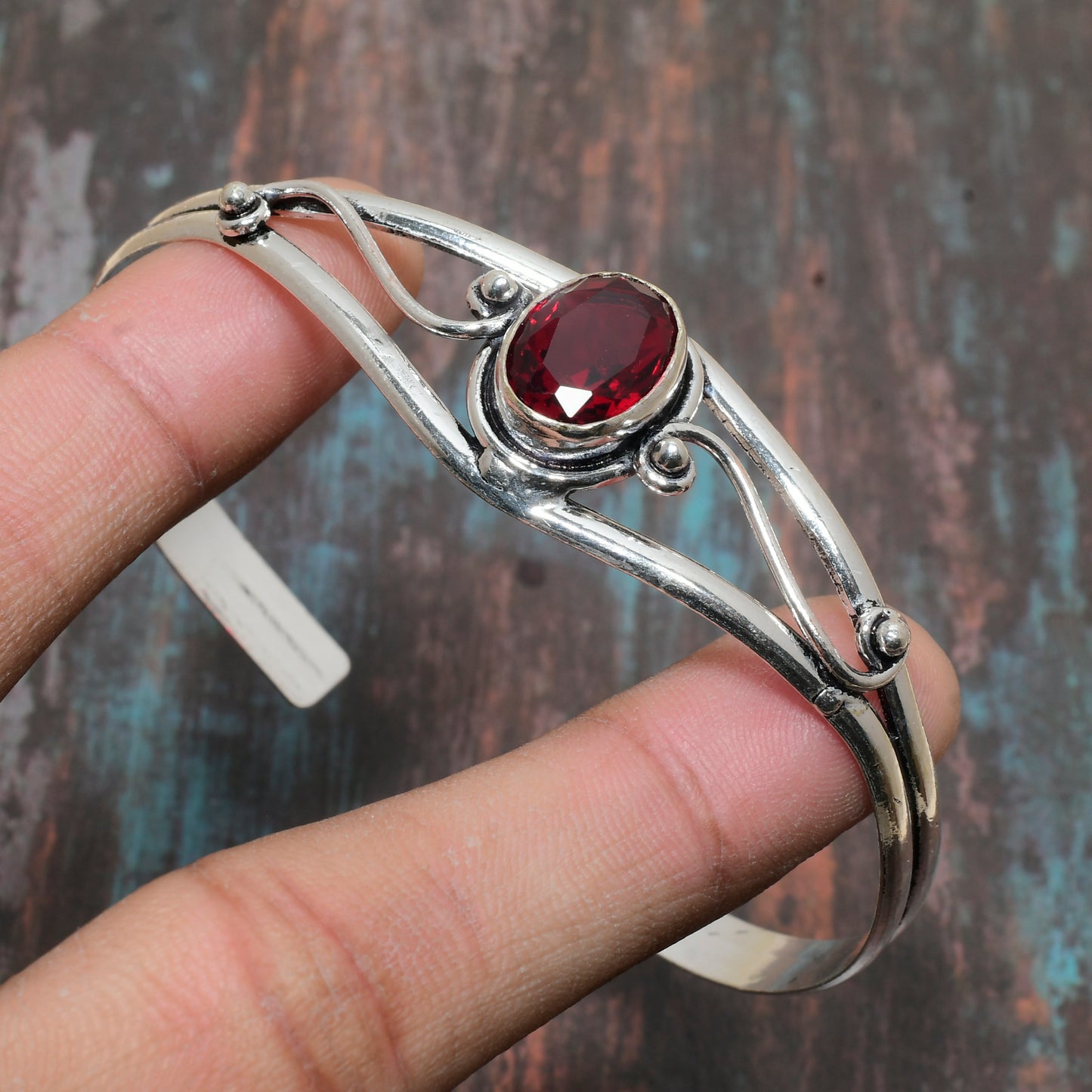 Garnet Whisper – Silver Garnet Cuff