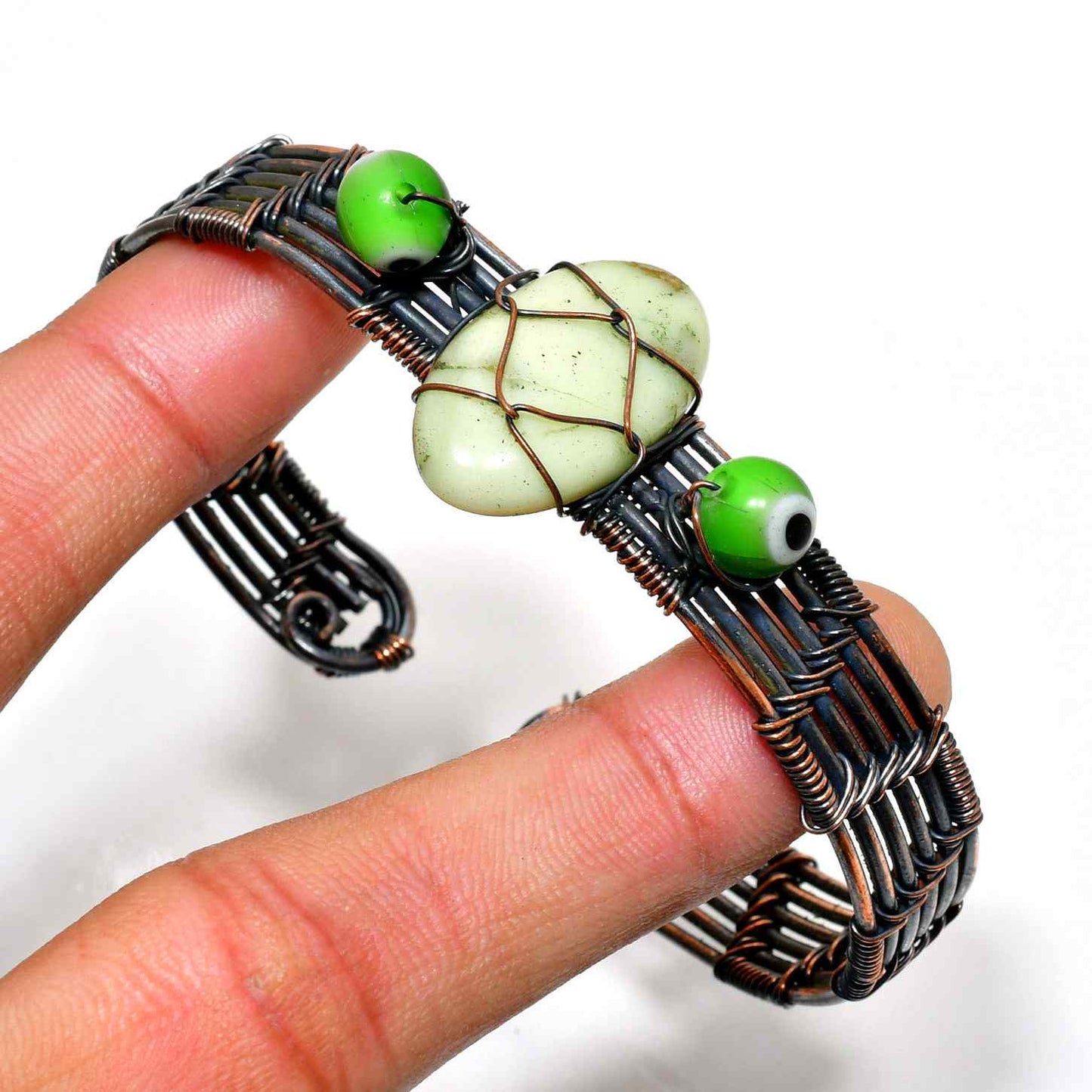 Emerald Whispers – Copper & Glass Bracelet