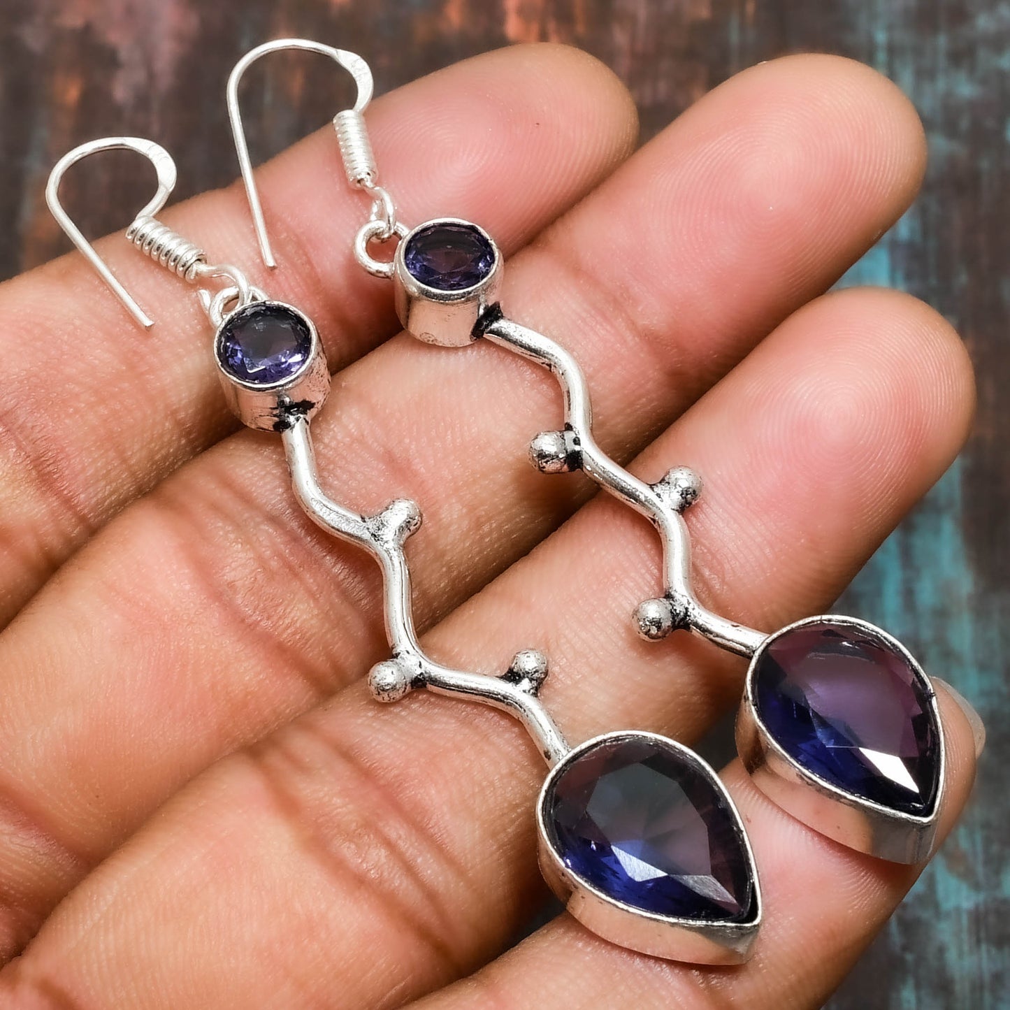 Luna’s Whisper – Silver Amethyst Earrings