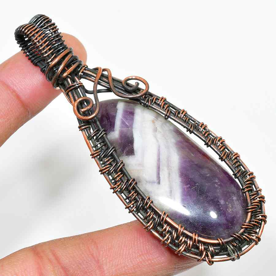 Ezra’s Veil – Handcrafted Amethyst & Copper Pendant