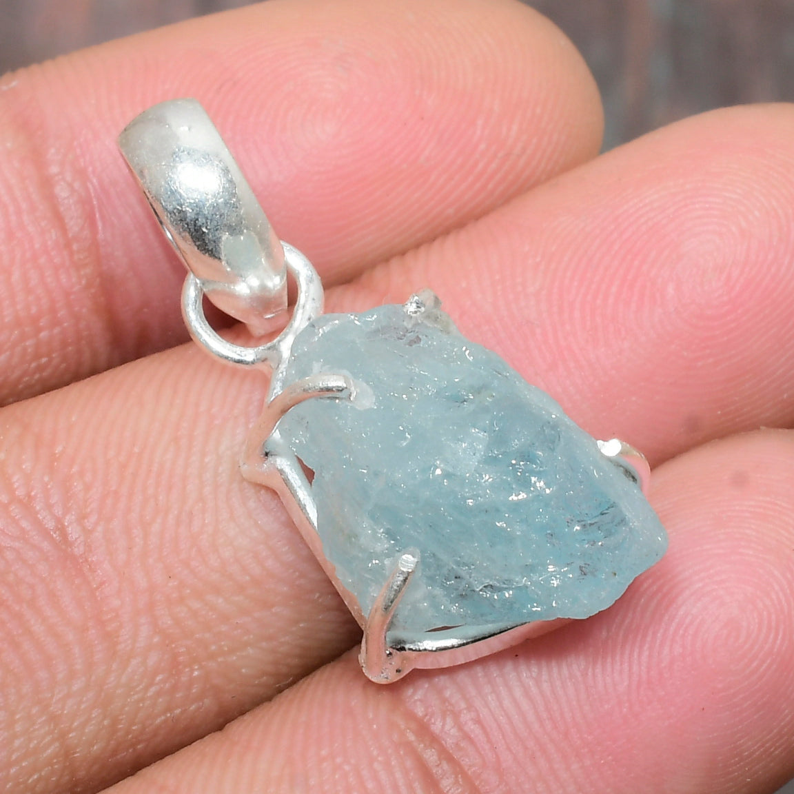 Aqua Aura – Raw Aquamarine & Silver Pendant
