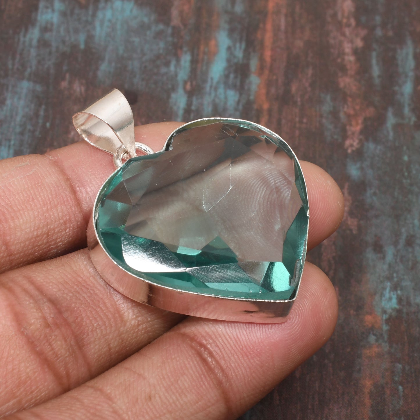Heart of Serenity – Fluorite & Sterling Silver Pendant