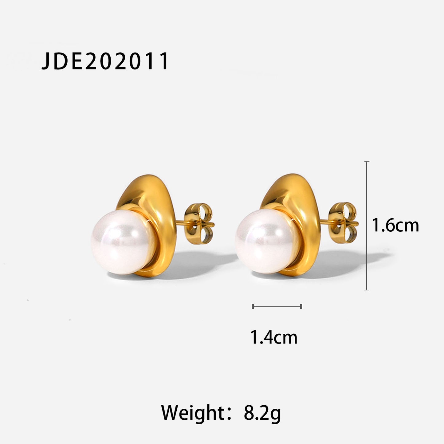 Titania Pearl Studs