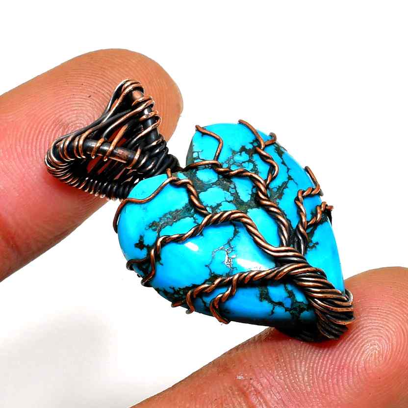 Ocean’s Heart – Turquoise Copper Pendant