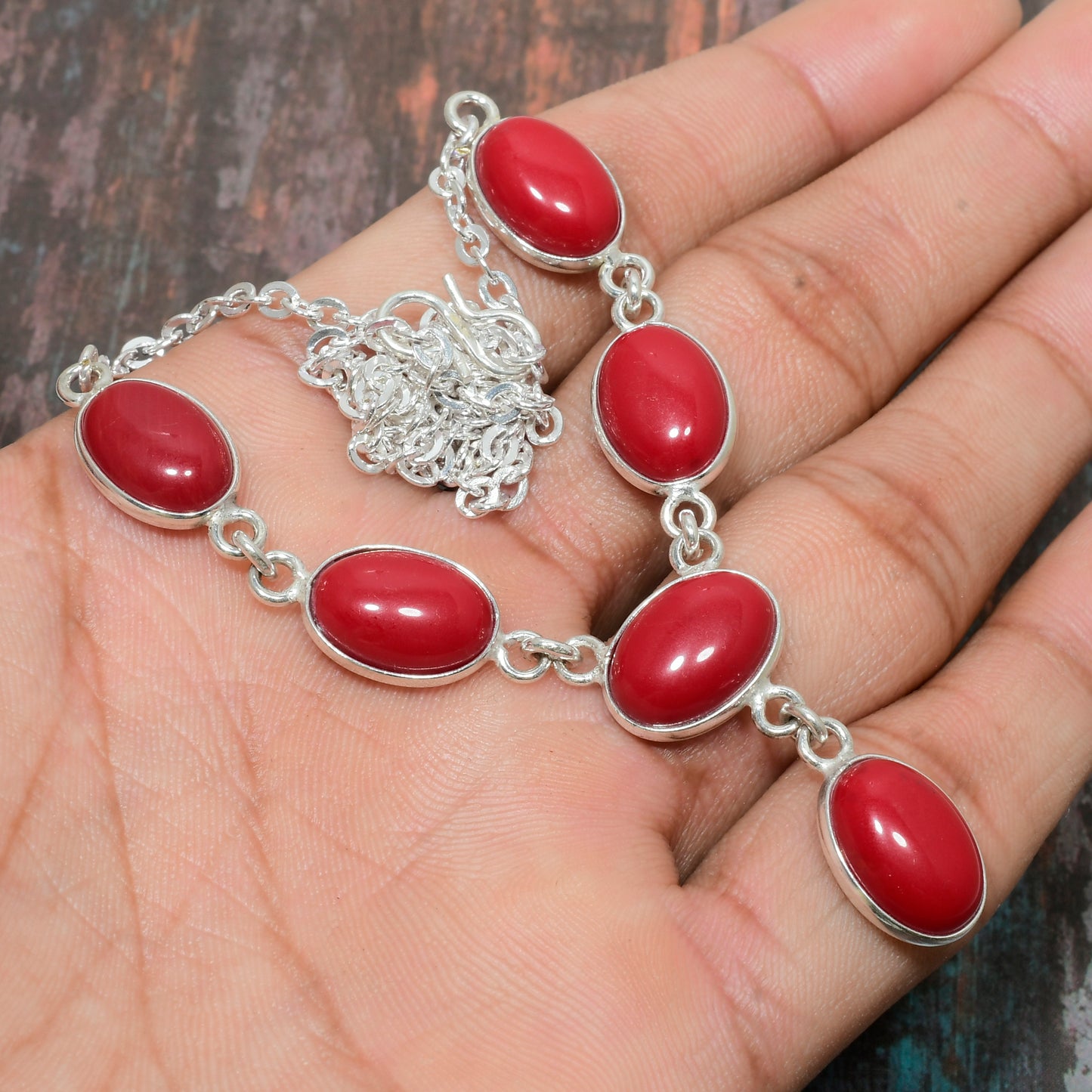 Coral Radiance – Sterling Silver Necklace