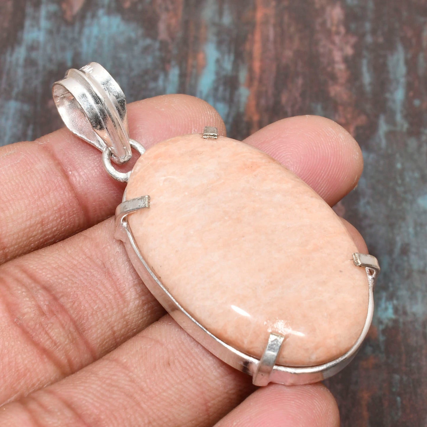 Solara’s Radiance – Sunstone Sterling Silver Pendant