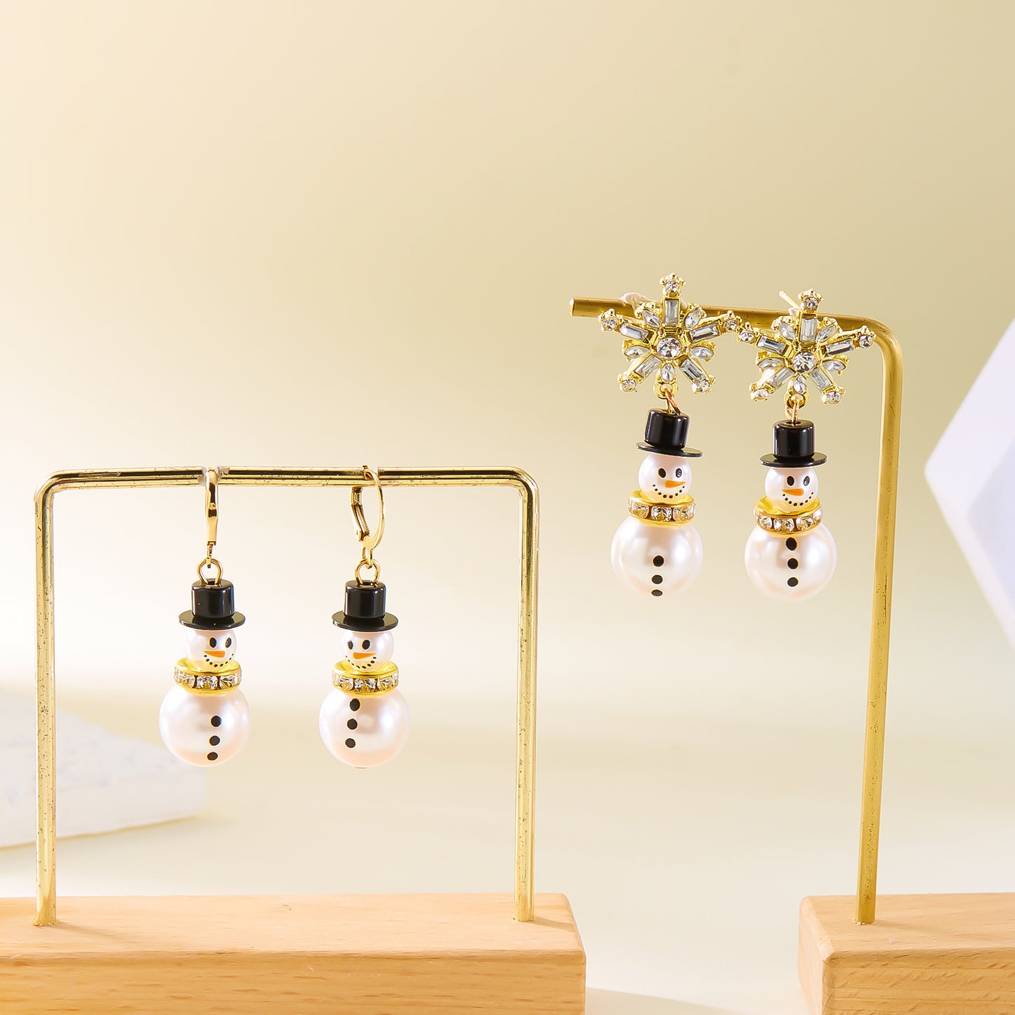 Snowman Pendant Earrings