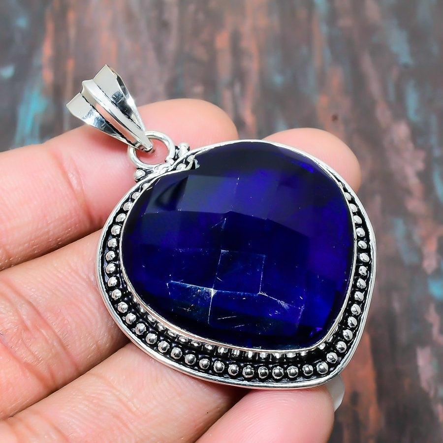 Celestial Heart – Lapis Lazuli & Sterling Silver Pendant