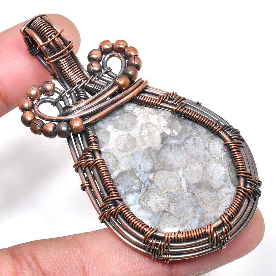 Ezra’s Veil – Copper-Wrapped Natural Stone Pendant
