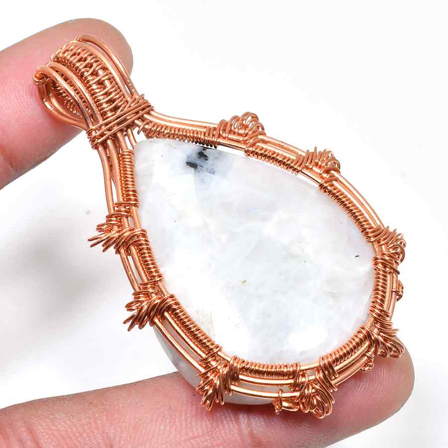 Gaia’s Embrace – Copper-Wrapped Natural Stone Pendant