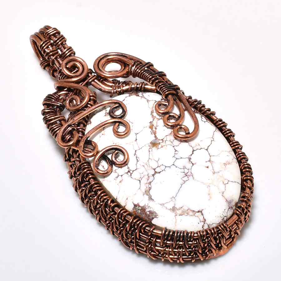 Serenity’s Embrace – Turquoise Copper Wire Pendant