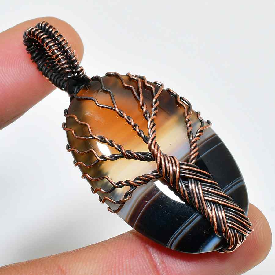 Timeless Elegance – Tiger’s Eye Copper Pendant