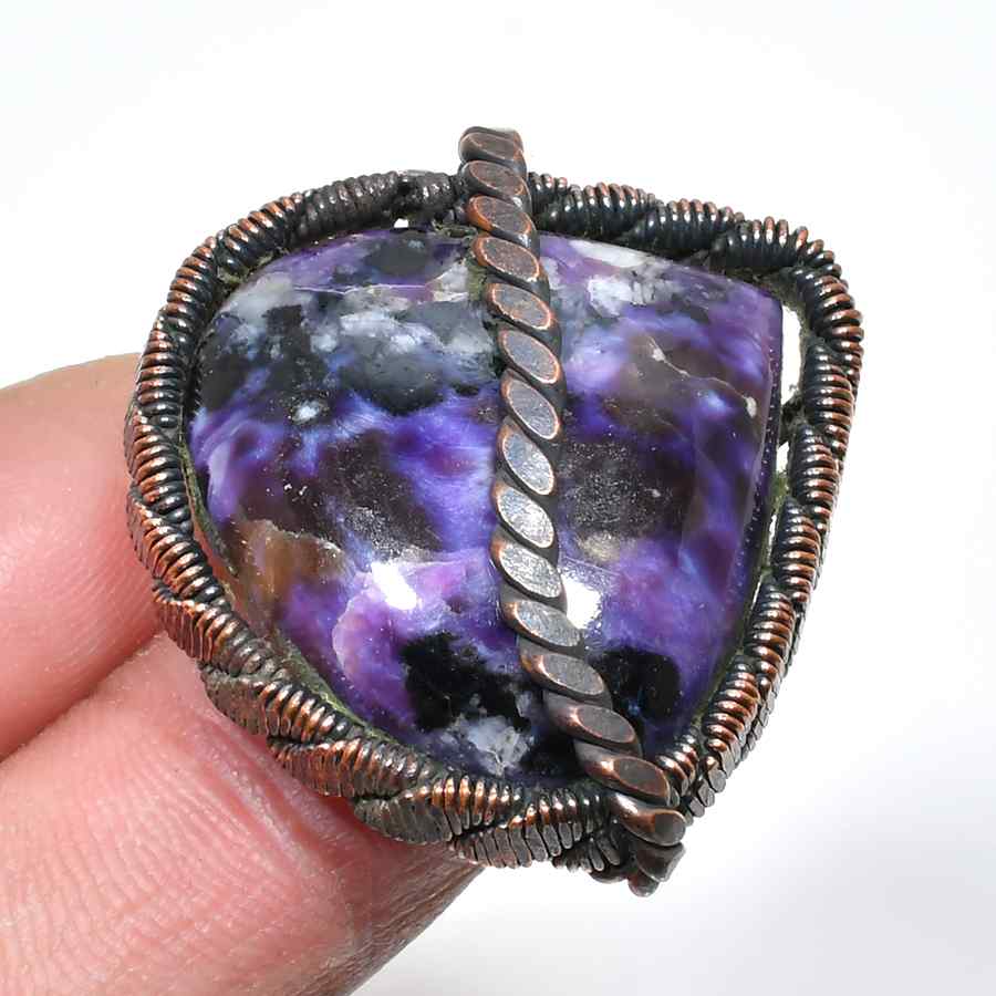 Ezra’s Veil – Handcrafted Amethyst Copper Pendant