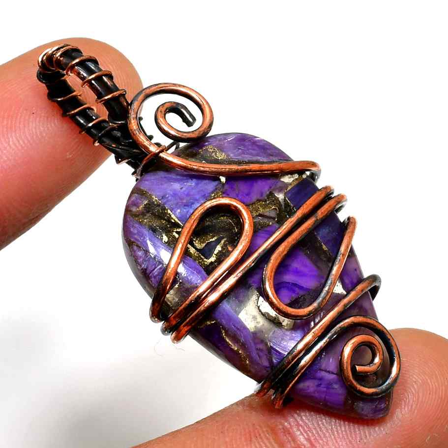 Ezra’s Veil – Oxidized Copper Amethyst Pendant