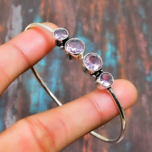 Radiant Harmony – Silver Amethyst Bracelet