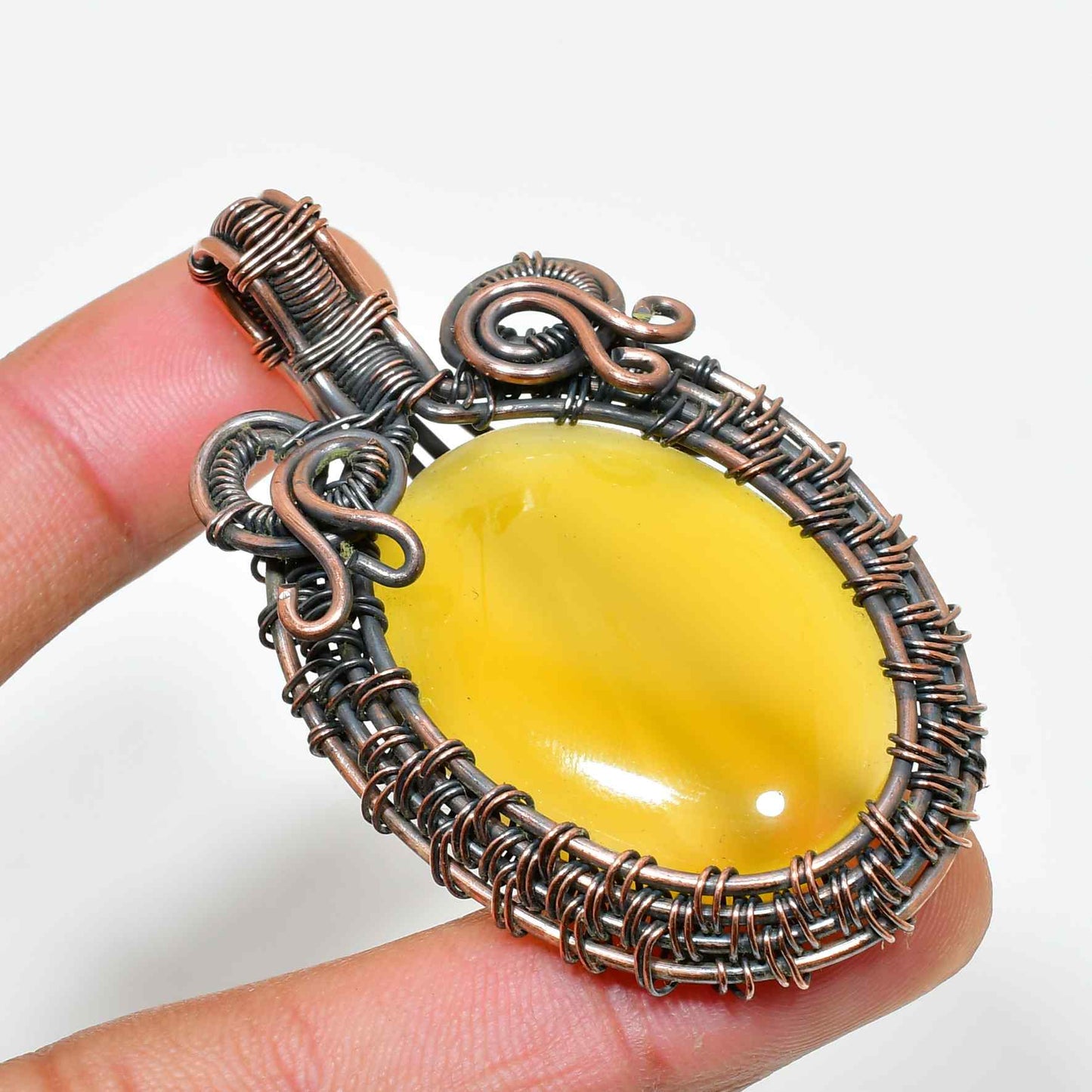 Ezra’s Veil – Lemon Quartz Copper Pendant
