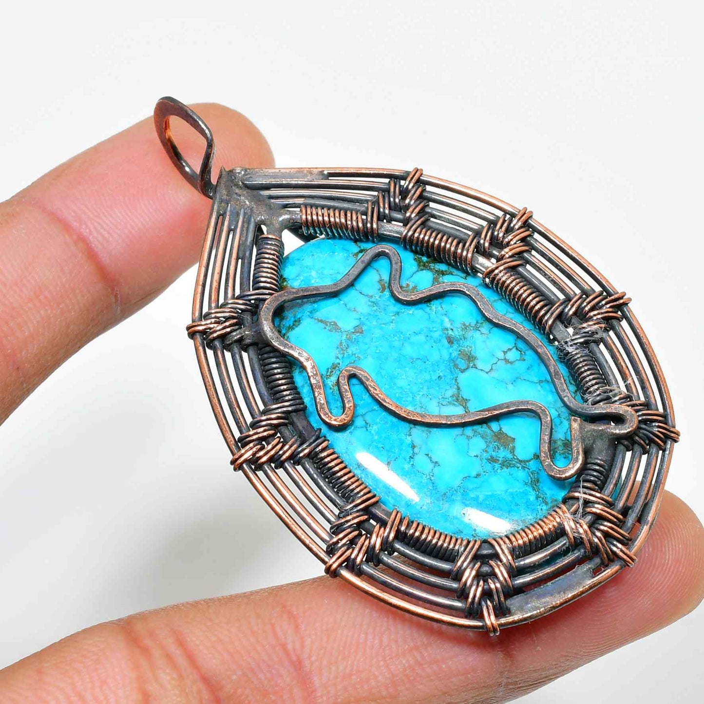 Serenity’s Embrace – Turquoise Copper Pendant