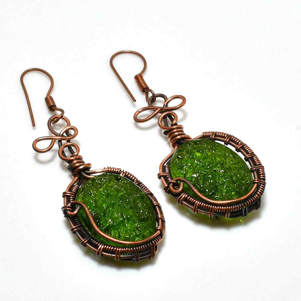 Verdant Harmony – Copper-Wrapped Green Gemstone Earrings