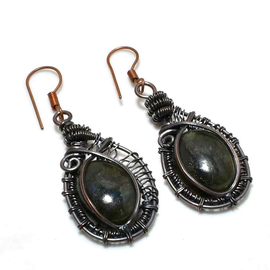 Aurora’s Embrace – Labradorite & Copper Earrings