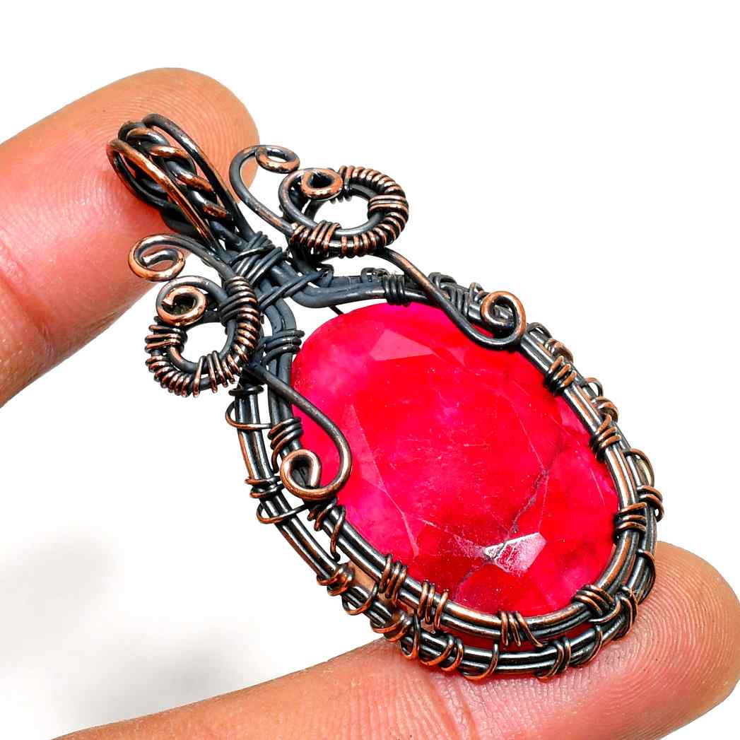 Crimson Embrace – Ruby Copper Pendant