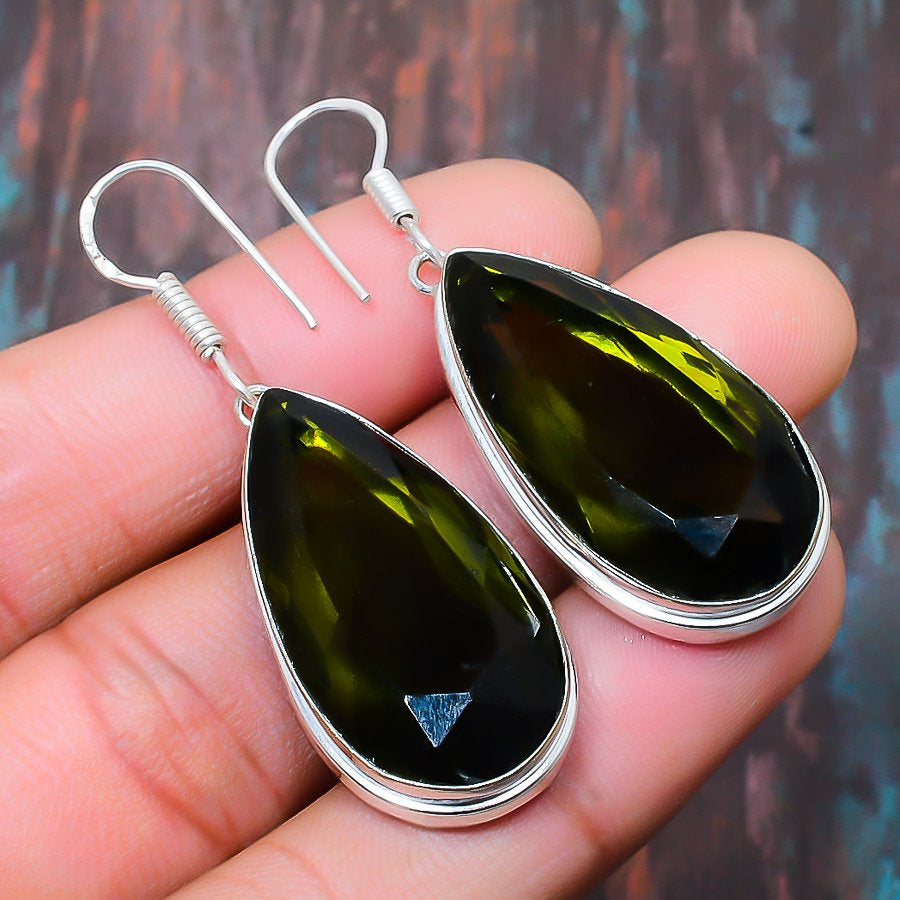 Forest Embrace – Green Tourmaline Sterling Silver Earrings