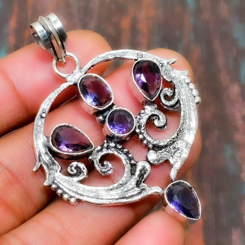 Serenity’s Embrace – Amethyst & Silver Pendant