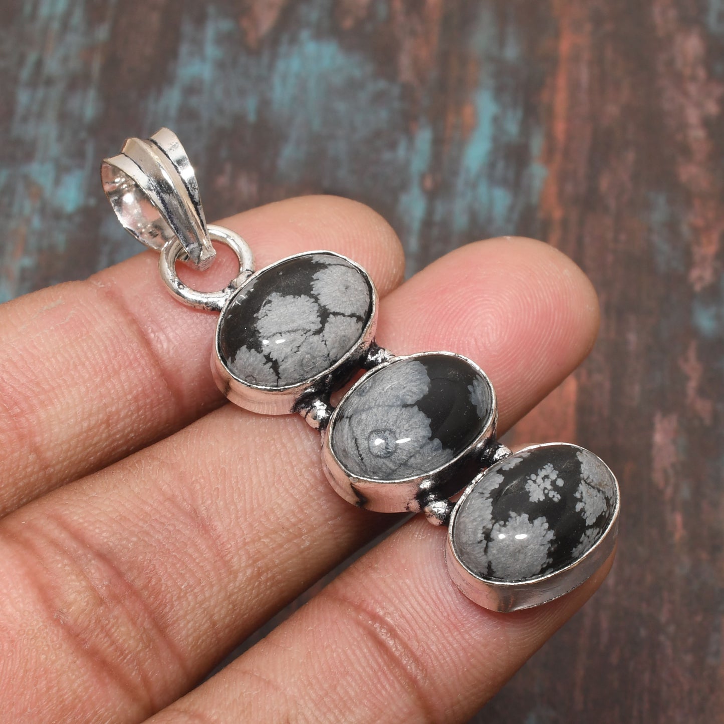 Grounded Harmony – Three-Stone Silver Gem Pendant
