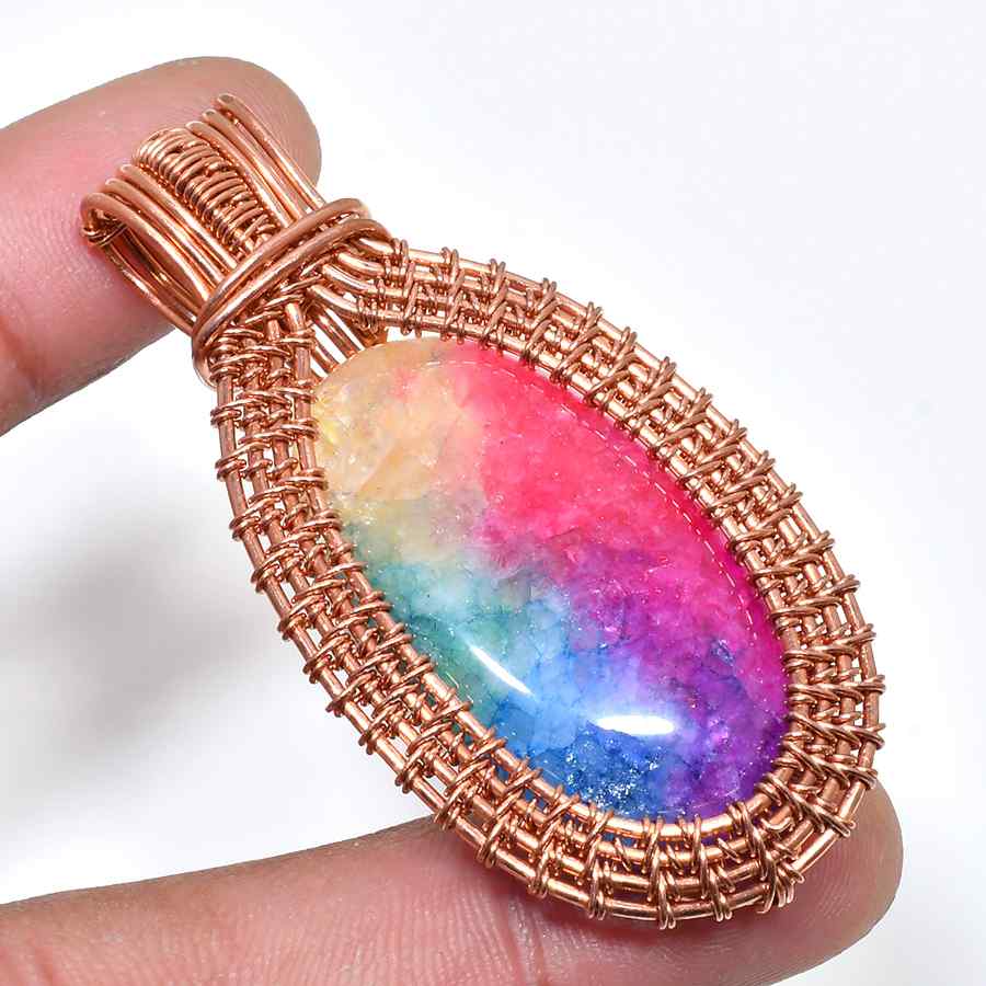 Aurora’s Embrace – Rainbow Aura Quartz Copper Pendant