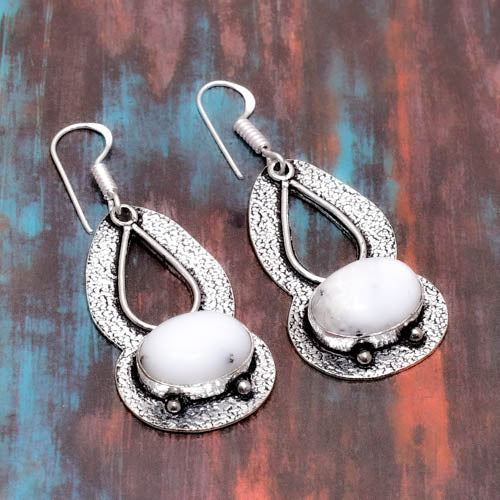 Luna’s Cascade – Moonstone & Silver Earrings