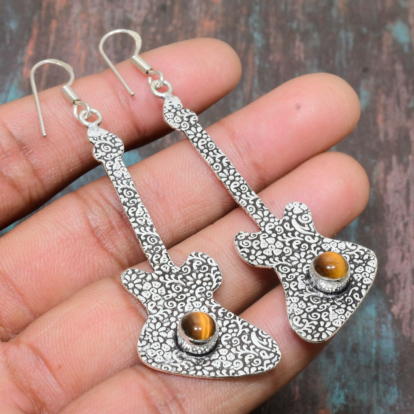 Rockin’ Harmony – Tiger’s Eye Guitar Earrings