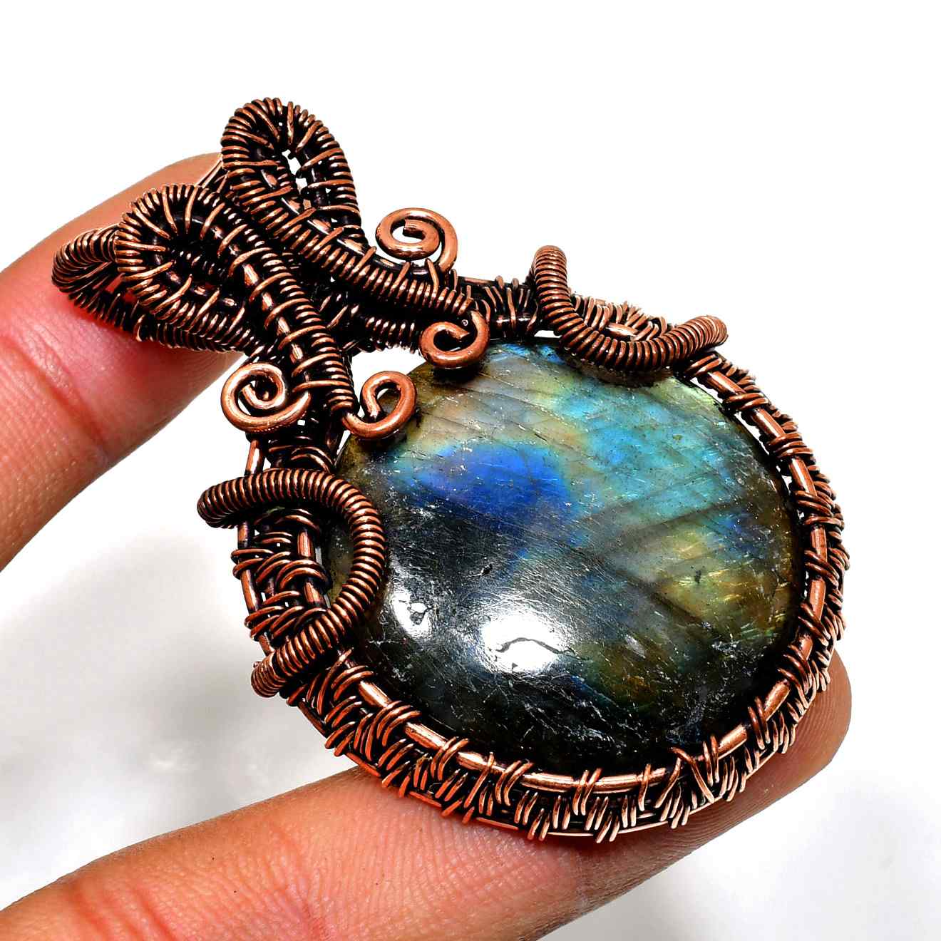 Aurora’s Veil – Labradorite Copper Pendant