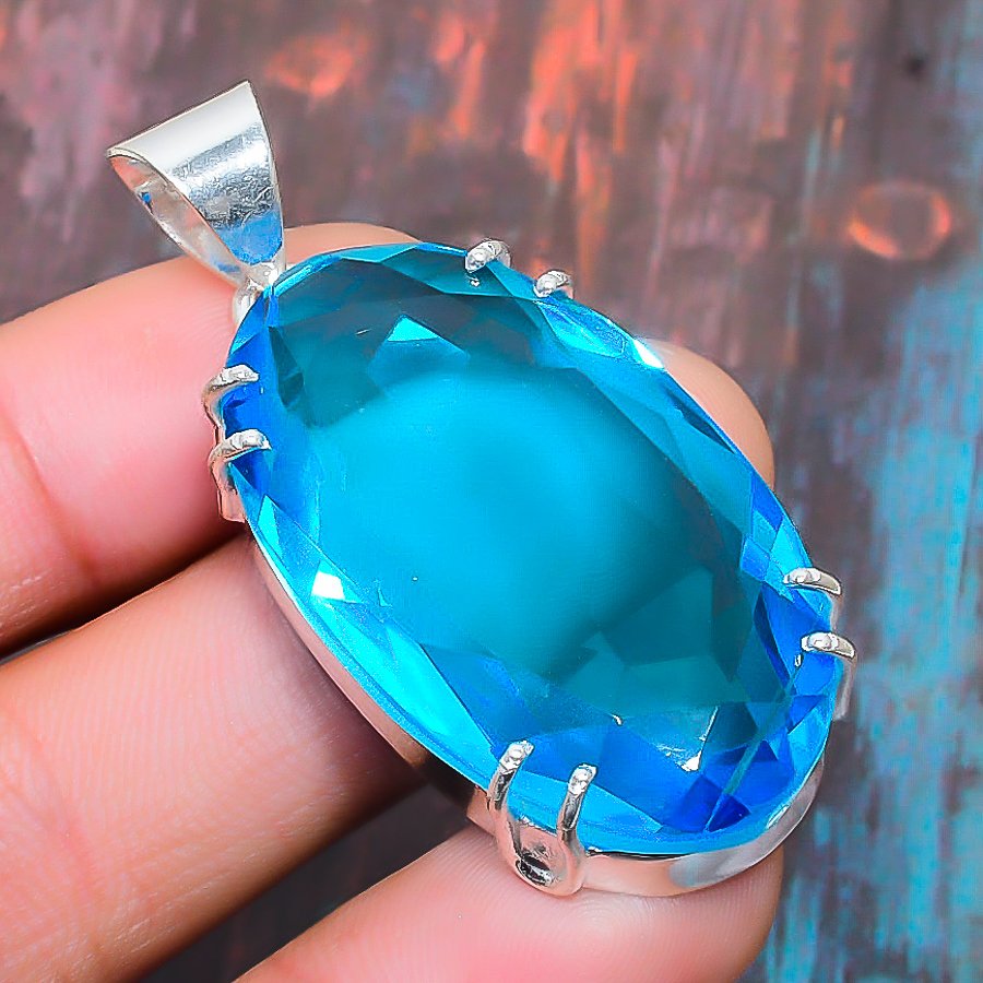 Azure Dream – Sterling Silver Teal Quartz Pendant