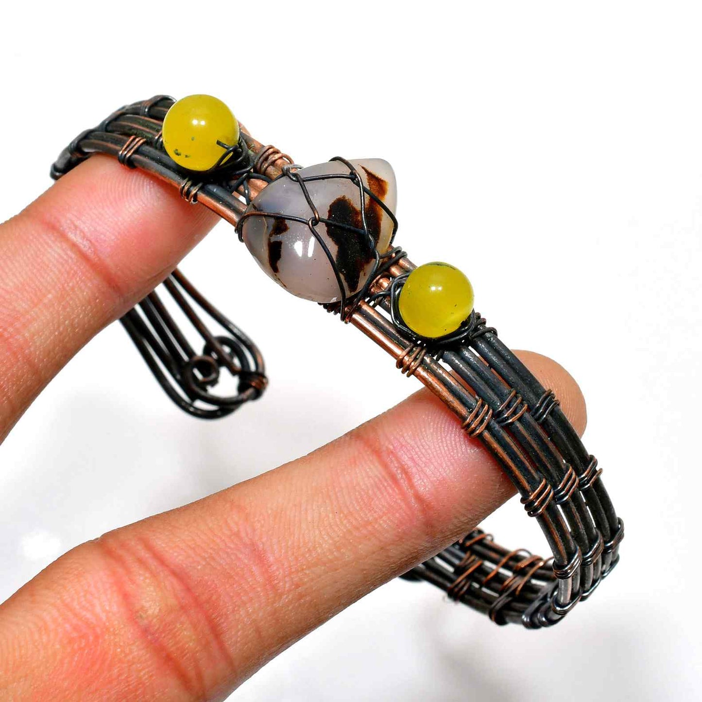 Sunlit Harmony – Agate & Copper Wire Bracelet