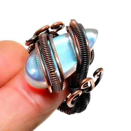 Lunar Grace – Oxidized Copper Moonstone Ring