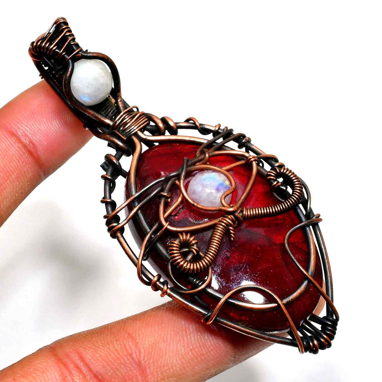Aurora’s Embrace – Garnet & Moonstone Copper Pendant