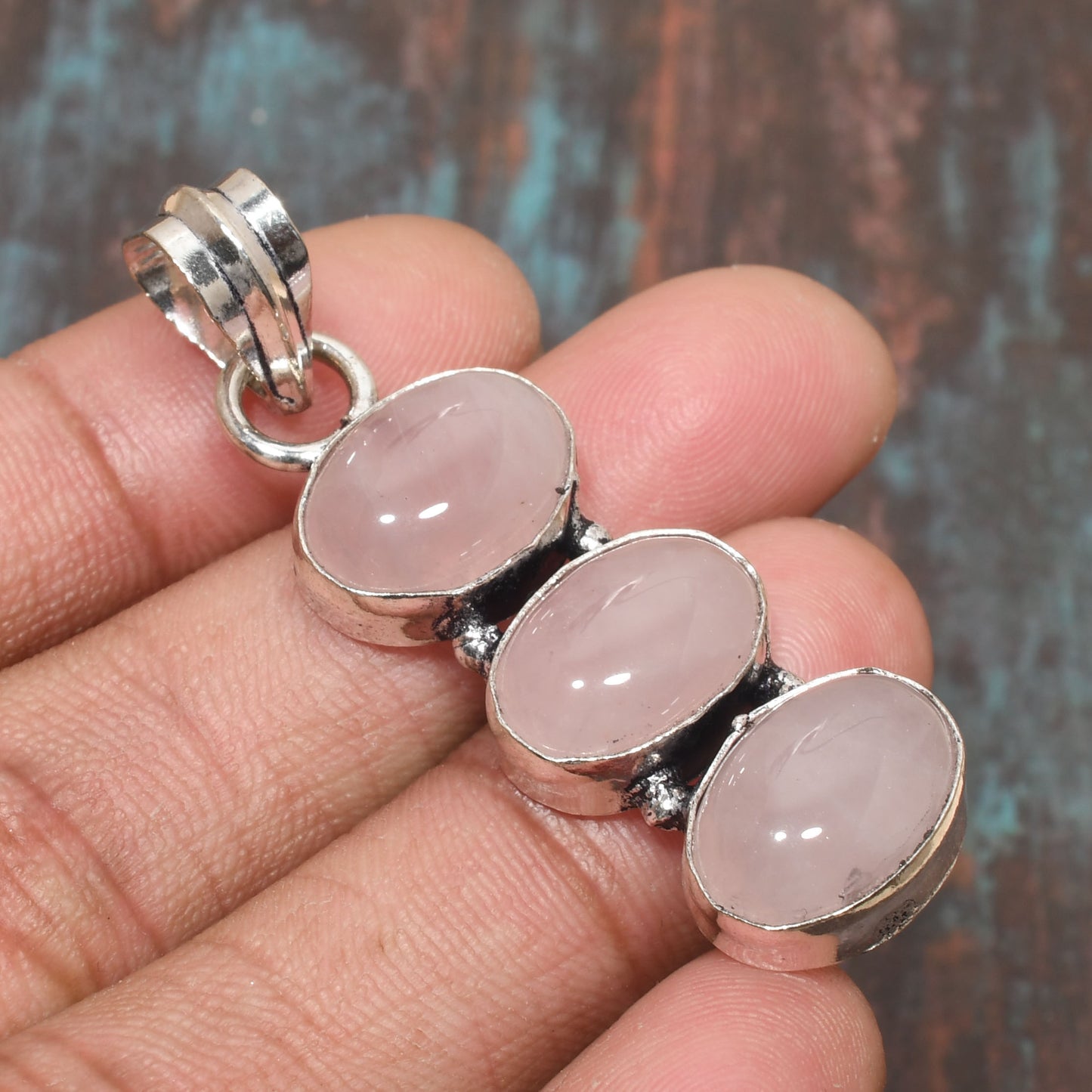 Harmony’s Embrace – Rose Quartz Silver Tri-Pendant
