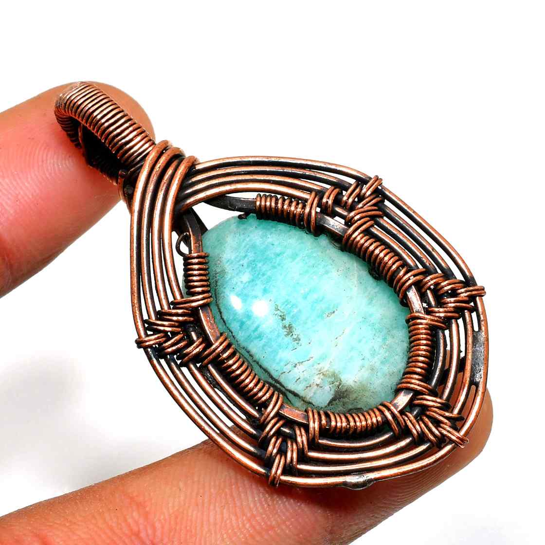 Ocean’s Whisper – Aquamarine Copper Pendant