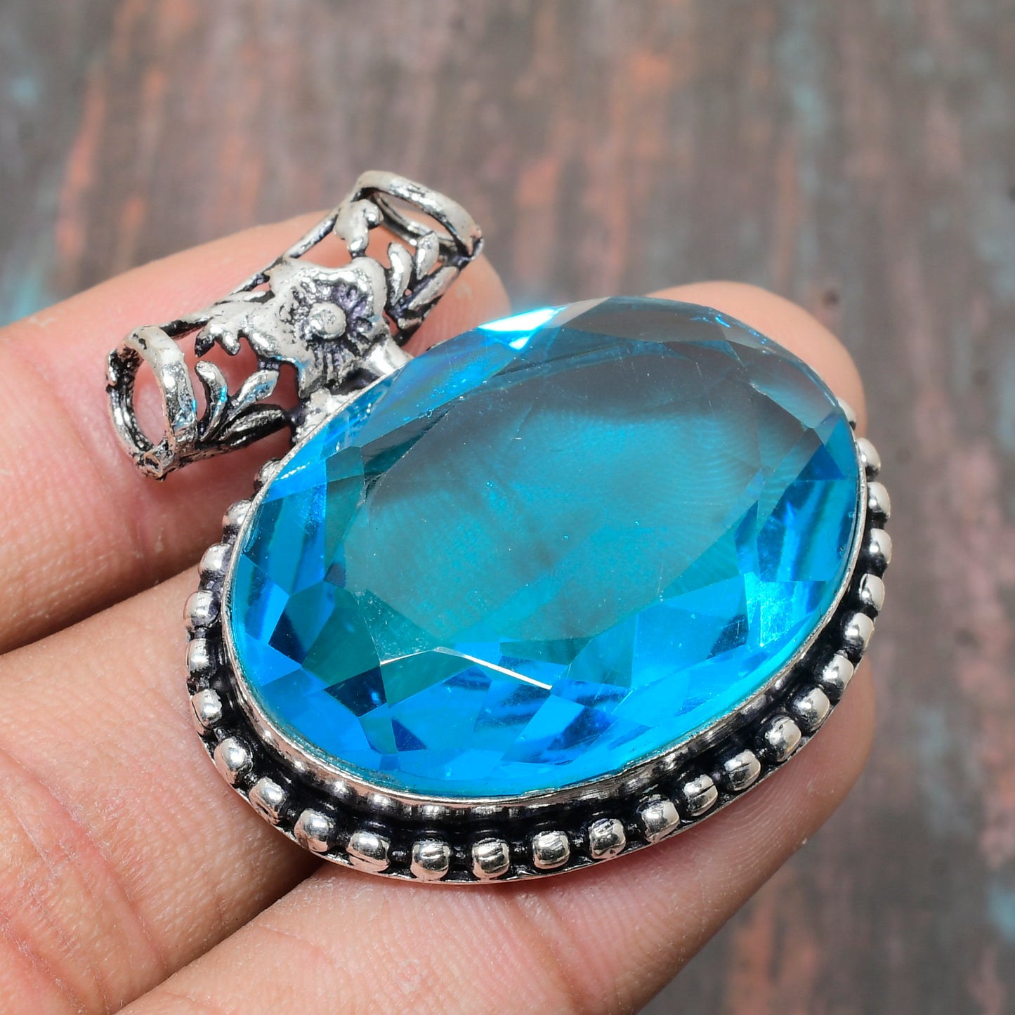 Celestial Whisper – Blue Crystal Silver Pendant