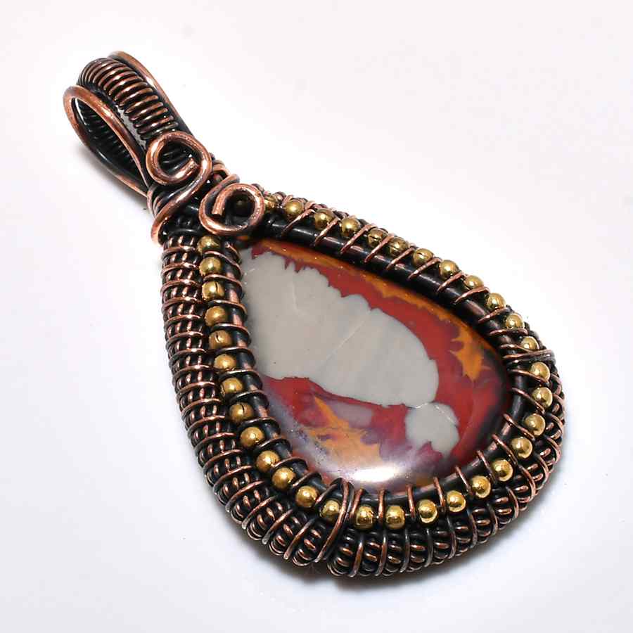 Ember Muse – Copper-Wrapped Natural Stone Pendant